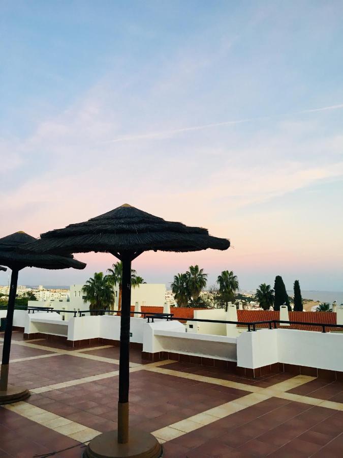 Cozy And Stylish Studio Apt Just 800M From The Beach - New On Booking! Albufeira Zewnętrze zdjęcie